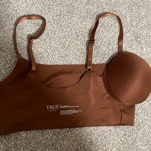 True & Co brown seamless adjustable spagetti strap cami bra bralette small S